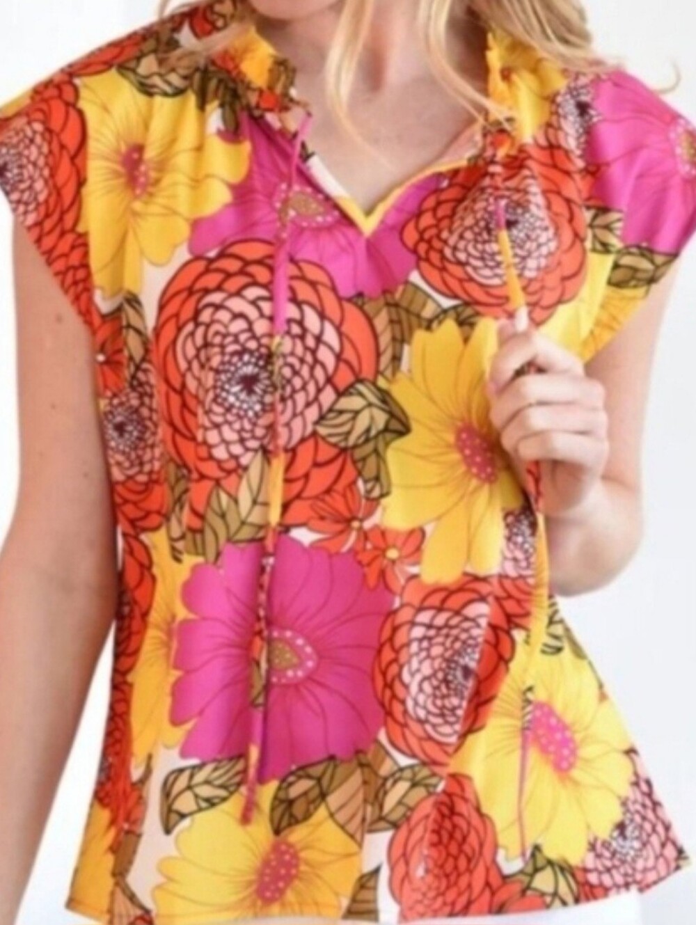 THML Brighten My Day Sleeveless Multicolor Floral Top Blouse